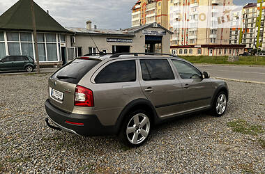 Универсал Skoda Octavia Scout 2010 в 