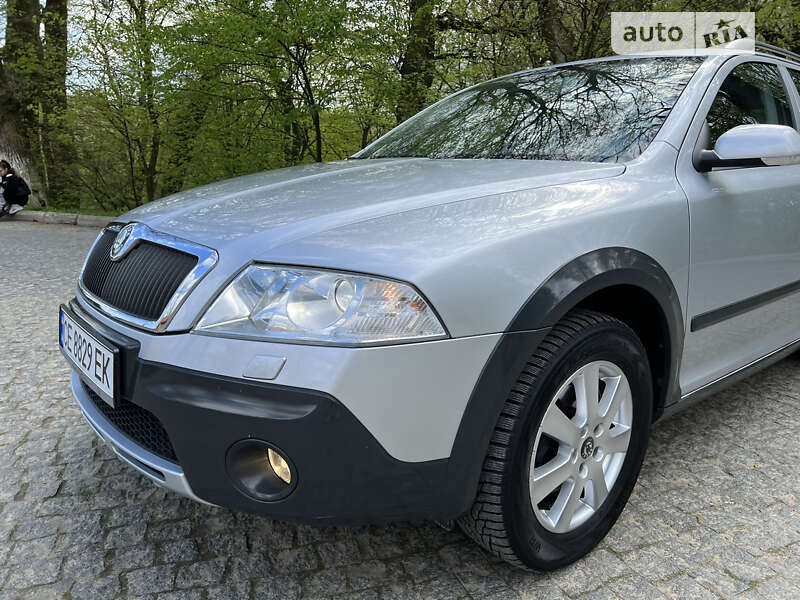 Універсал Skoda Octavia Scout 2008 в Чернівцях