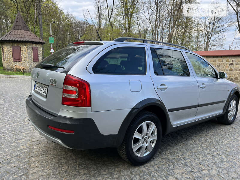 Універсал Skoda Octavia Scout 2008 в Чернівцях
