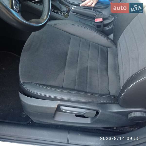 Универсал Skoda Octavia Scout 2018 в Любомле фото 12 Универсал Skoda Octavia Scout 2018 в Любомле