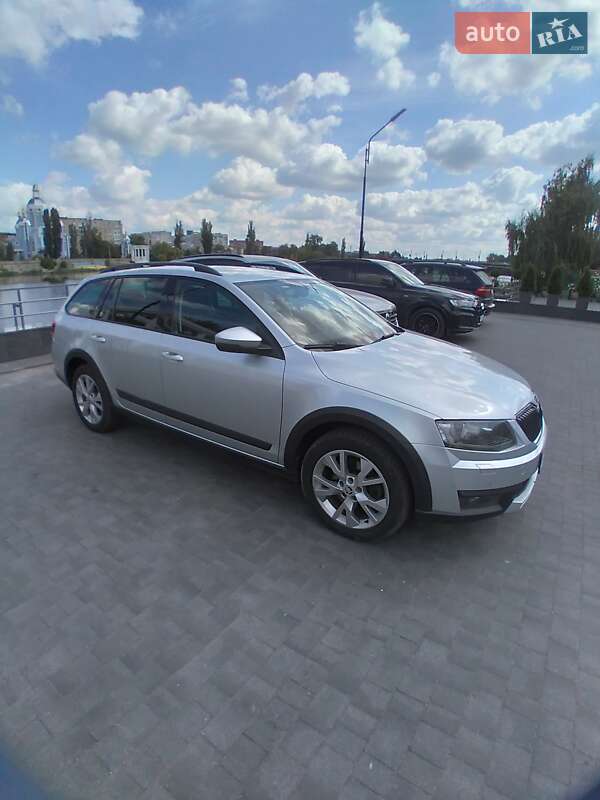 Універсал Skoda Octavia Scout 2016 в Вінниці