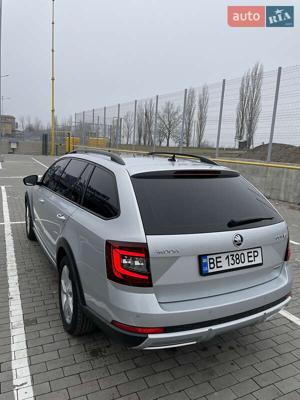 Универсал Skoda Octavia Scout 2017 в Первомайске