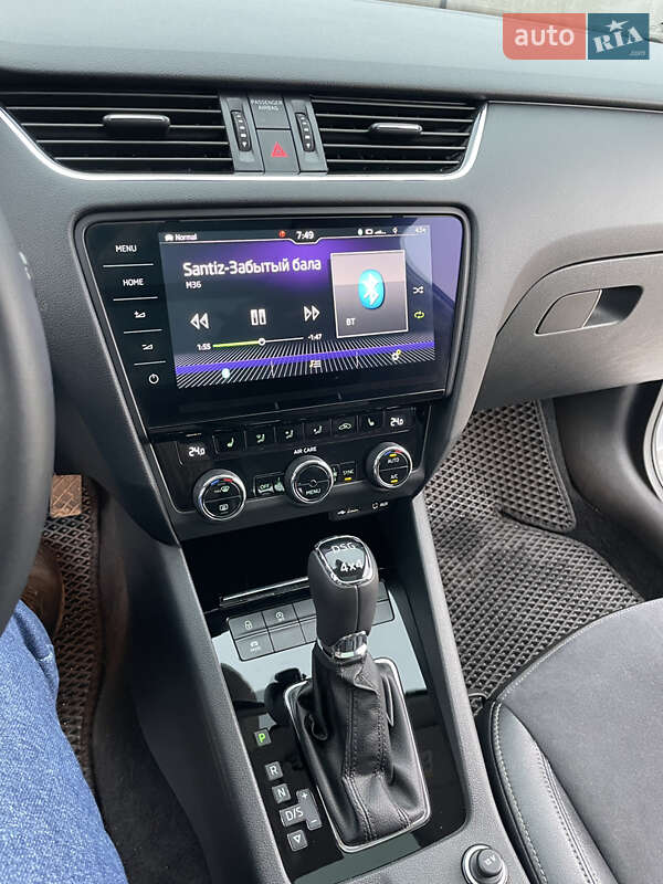 Универсал Skoda Octavia Scout 2017 в Первомайске