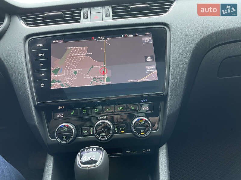 Универсал Skoda Octavia Scout 2017 в Первомайске