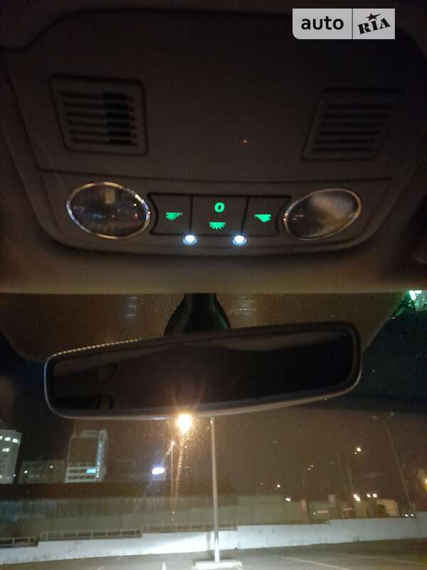 Универсал Skoda Octavia Scout 2017 в Киеве