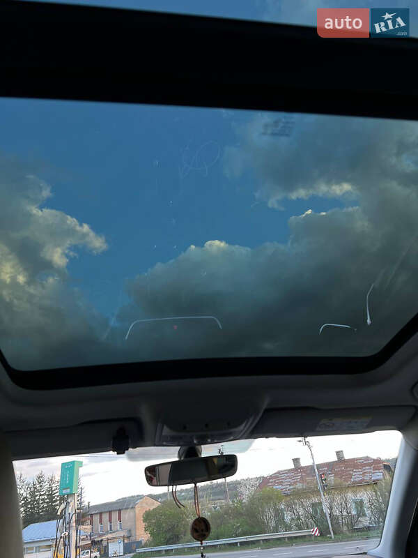 Универсал Skoda Octavia Scout 2017 в Золочеве