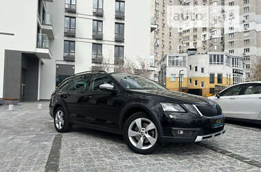 Универсал Skoda Octavia Scout 2020 в Киеве