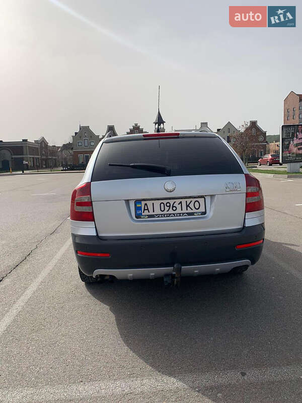 Универсал Skoda Octavia Scout 2007 в Обухове