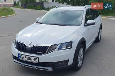 Універсал Skoda Octavia Scout 2018 в Києві