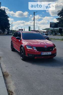 Універсал Skoda Octavia Scout 2017 в Кропивницькому