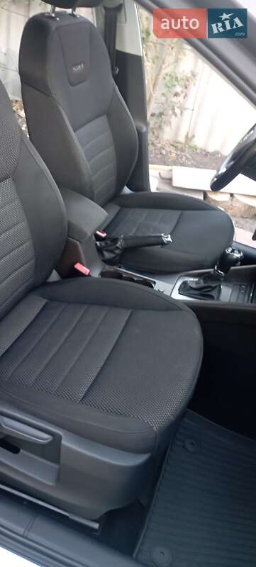 Универсал Skoda Octavia Scout 2015 в Киеве