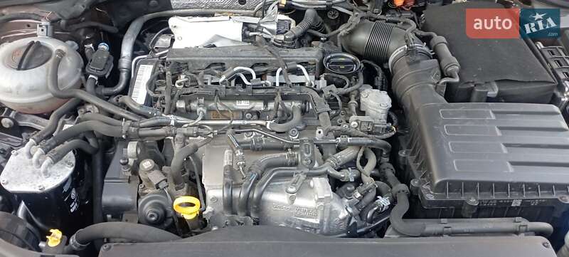 Универсал Skoda Octavia Scout 2015 в Киеве