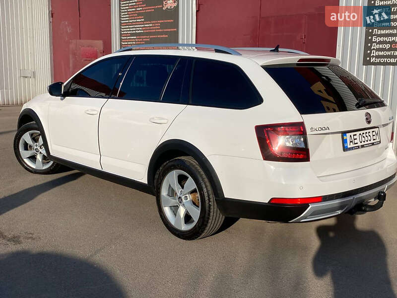 Універсал Skoda Octavia Scout 2019 в Кривому Розі
