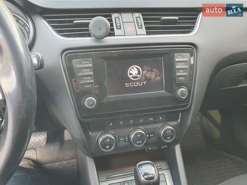 Универсал Skoda Octavia Scout 2015 в Киеве