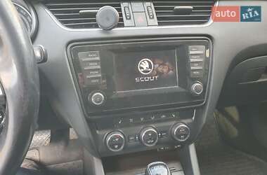 Универсал Skoda Octavia Scout 2015 в 