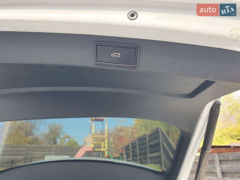 Универсал Skoda Octavia Scout 2015 в Киеве