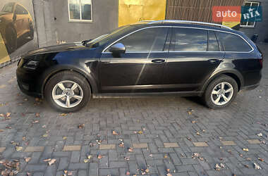 Универсал Skoda Octavia Scout 2020 в 
