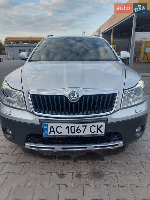 Універсал Skoda Octavia Scout 2010 в Луцьку