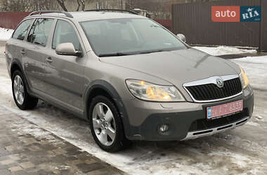 Універсал Skoda Octavia Scout 2009 в Житомирі