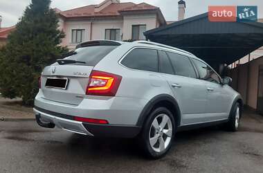 Универсал Skoda Octavia Scout 2020 в 