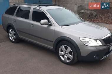 Универсал Skoda Octavia Scout 2010 в Краматорске