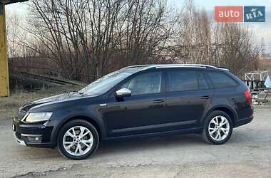 Універсал Skoda Octavia Scout 2015 в Трускавці