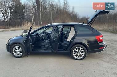 Універсал Skoda Octavia Scout 2015 в Трускавці