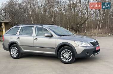 Універсал Skoda Octavia Scout 2012 в Трускавці