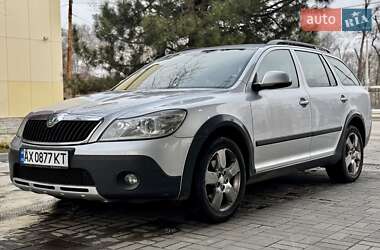 Універсал Skoda Octavia Scout 2013 в Дніпрі