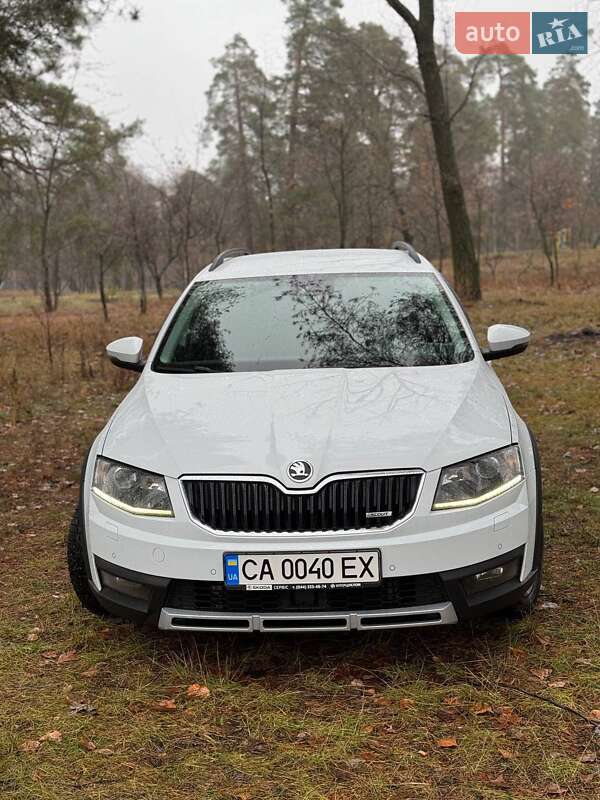 Універсал Skoda Octavia Scout 2015 в Золотоноші