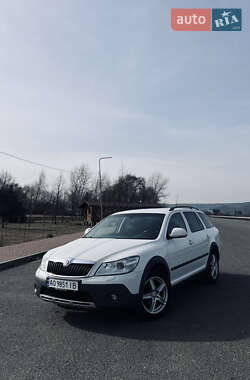 Универсал Skoda Octavia Scout 2011 в Хусте