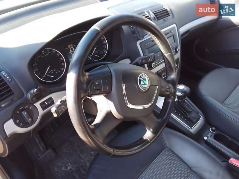 Универсал Skoda Octavia Scout 2010 в Старом Самборе