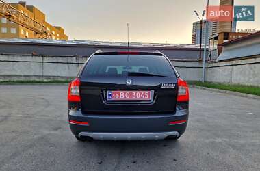 Універсал Skoda Octavia Scout 2010 в 