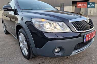Універсал Skoda Octavia Scout 2010 в 