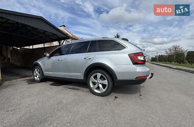 Универсал Skoda Octavia Scout 2020 в 