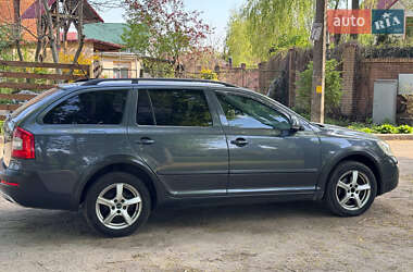Универсал Skoda Octavia Scout 2011 в 