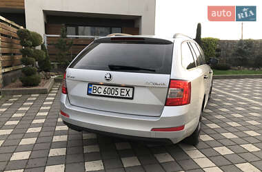 Универсал Skoda Octavia Scout 2013 в 