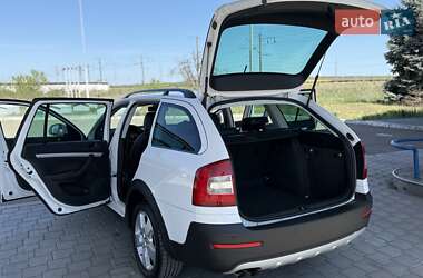 Универсал Skoda Octavia Scout 2012 в 