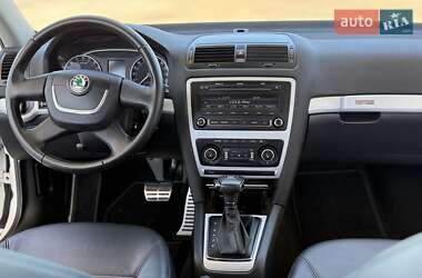 Универсал Skoda Octavia Scout 2012 в 