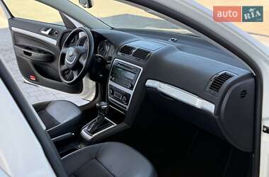Универсал Skoda Octavia Scout 2012 в 