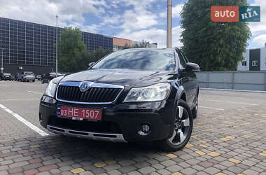 Універсал Skoda Octavia Scout 2013 в 