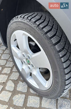 Універсал Skoda Octavia Scout 2013 в 