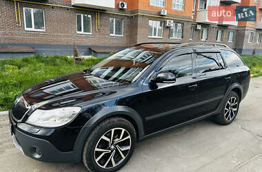 Универсал Skoda Octavia Scout 2009 в 