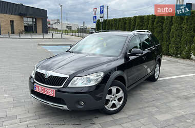 Універсал Skoda Octavia Scout 2010 в 