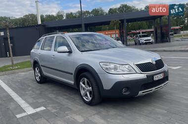 Универсал Skoda Octavia Scout 2012 в 