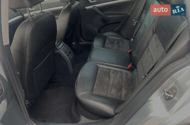 Универсал Skoda Octavia Scout 2012 в 