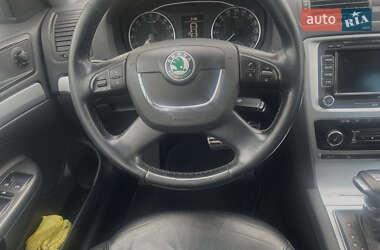 Универсал Skoda Octavia Scout 2012 в 