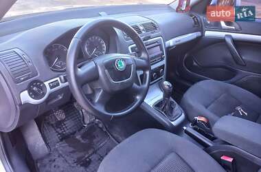 Универсал Skoda Octavia Scout 2012 в 