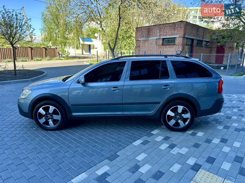 Універсал Skoda Octavia Scout 2013 в Полтаві