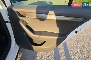 Універсал Skoda Octavia Scout 2015 в 
